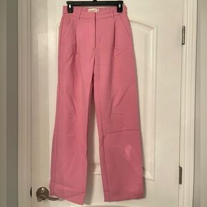 Pink high-waisted trousers with elastic waistband #highwaisted #elasticwaist